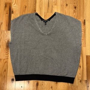 Gap sleeveless sweater
